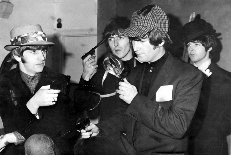File:John-lennon4.jpg