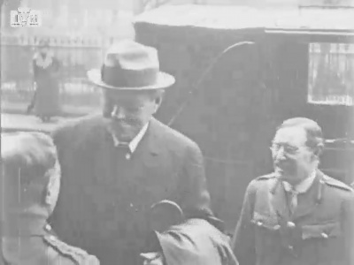 The Chevrons Club (for POs and NCOs) (Topical Budget 338-1) (1918) Newsreel showing Arthur Conan Doyle arriving for the opening ceremony