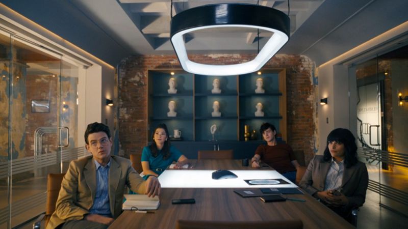 File:2025-watson-cbs-s01e07-dr-watson-team.jpg