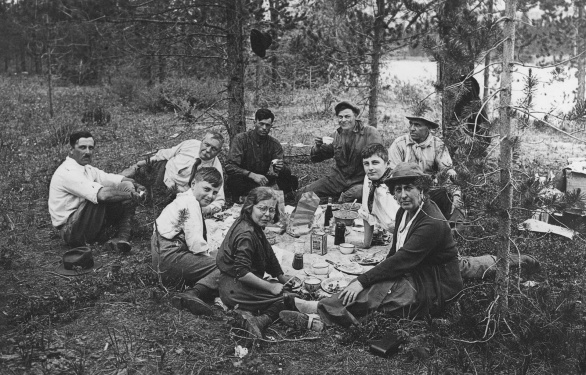 Arthur Conan Doyle and family in Jasper Park, Canada.