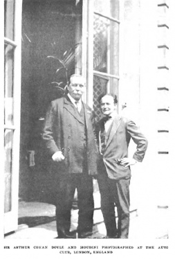 Arthur Conan Doyle and Harry Houdini.