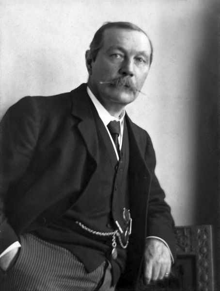 File:1914-arthur-conan-doyle-by-walter-benington.jpg