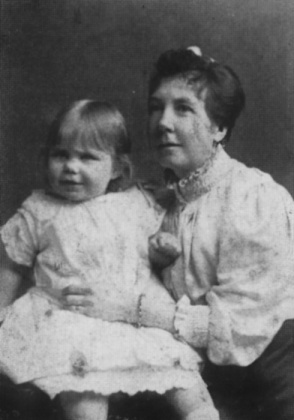 Mary with her aunt "Nemmie", Emily Hawkins (ca. 1892).