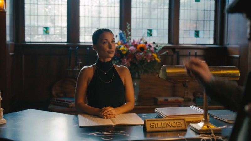 File:2025-watson-cbs-s01e08-diogenes-receptionist.jpg