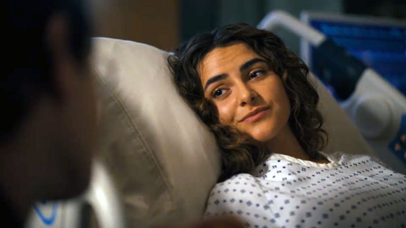 File:2025-watson-cbs-s01e06-annie-wilson-porsche.jpg