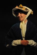 Tracey Nicholls as Beryl Stapleton