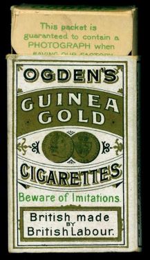 Cigarette packet (example)