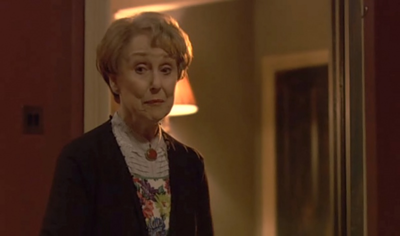 File:2010-SH-BBC-S01E00-mrs-hudson.jpg