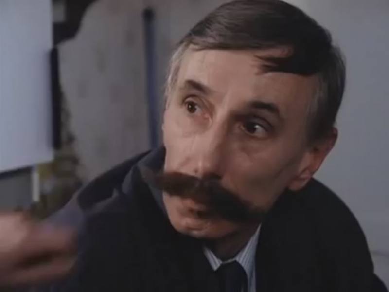 File:1992-sh-sieben-zwerge-S01E04-postman.jpg