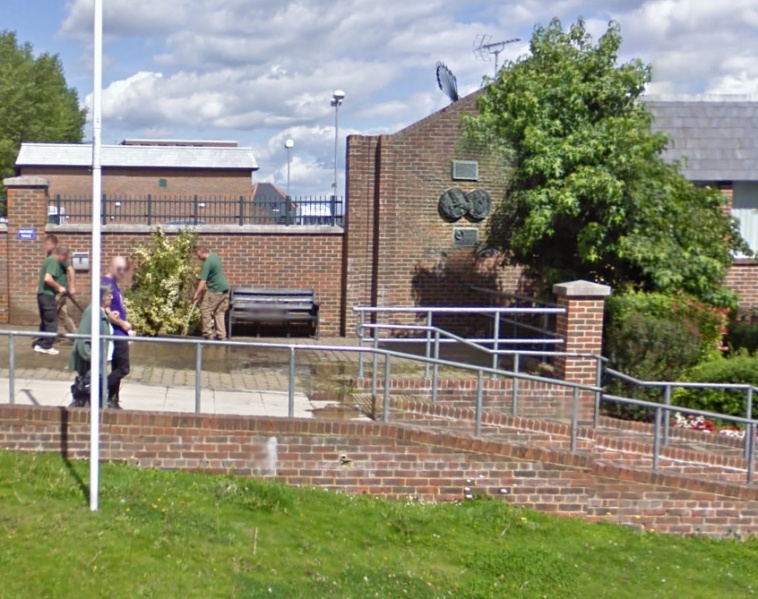 File:Plaque-arthur-conan-doyle-montargis-terrace-croft-road-crowborough-building.jpg