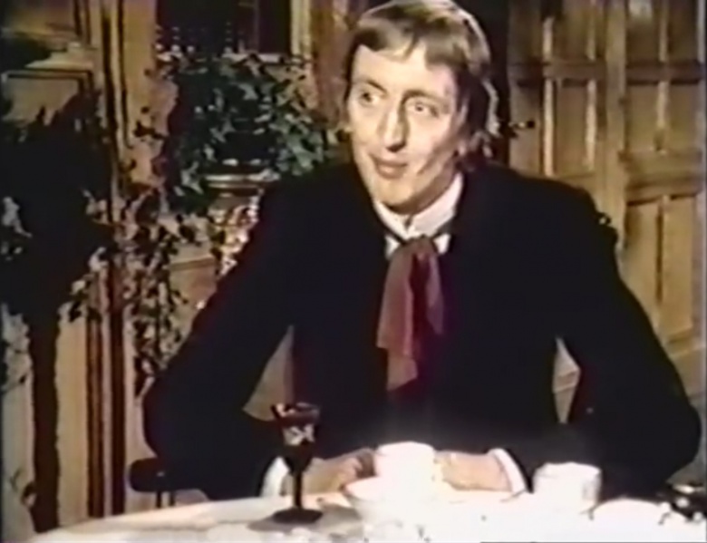 File:1979-sherlock-holmes-and-doctor-watson-whitehead-05-fishblade.jpg