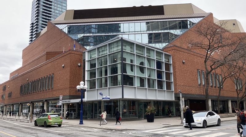 File:Toronto-reference-library.jpg