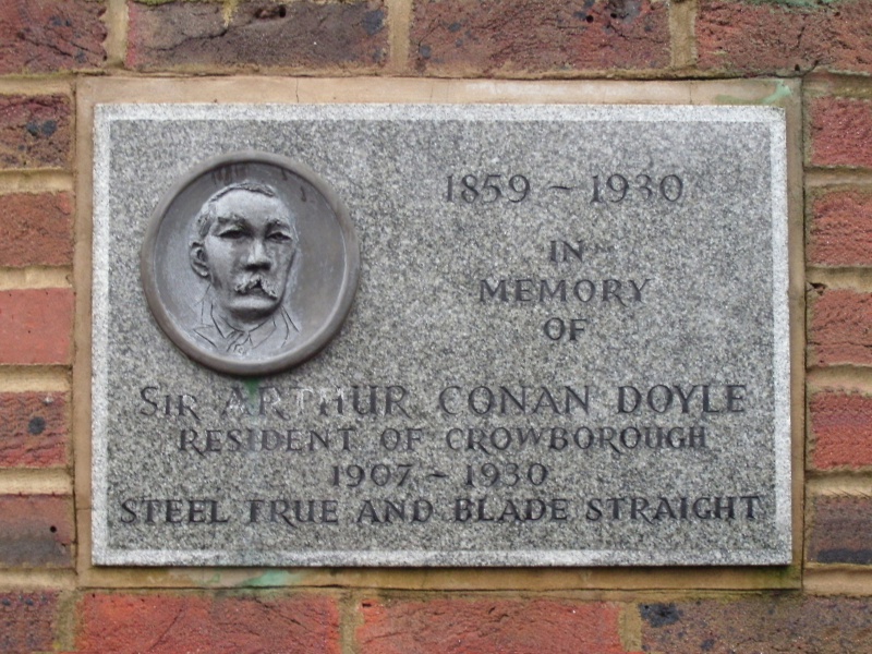 File:Plaque-arthur-conan-doyle-montargis-terrace-croft-road-crowborough.jpg