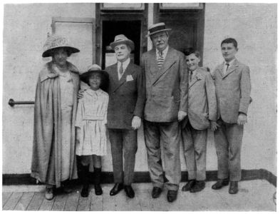 From left to right are: Lady Doyle, "little Billy," Mr. Mac E. Bowman (their host, seeing them off), Sir Arthur, and his sons, Malcolm and Denis. (4 august 1923).