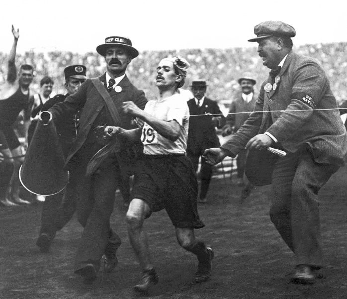 File:1908-07-24-olympic-marathon-dorando-jack-andrew-dorando-pietri-michael-bulger.jpg