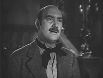 Inspector Lestrade (Archie Duncan)