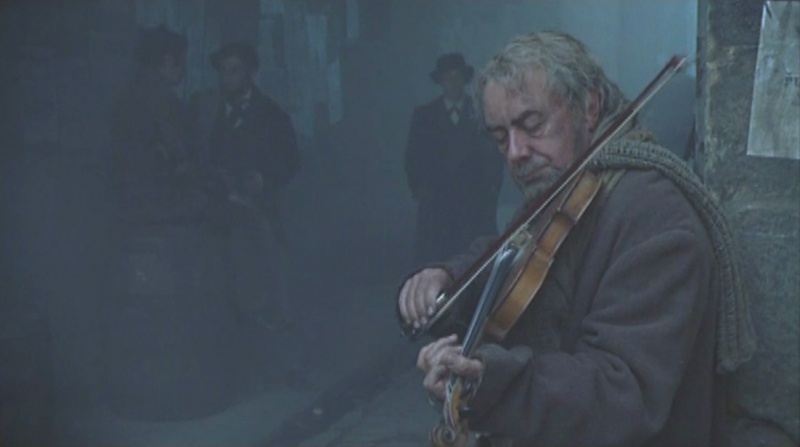 File:2000-mr-bell-and-mr-doyle-0-fiddler.jpg