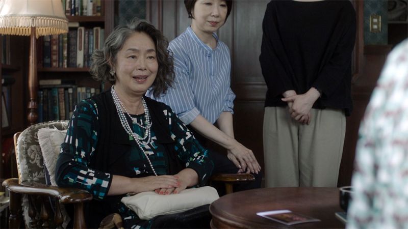 File:2018-miss-sherlock-s01e02-mrs-maibara.jpg