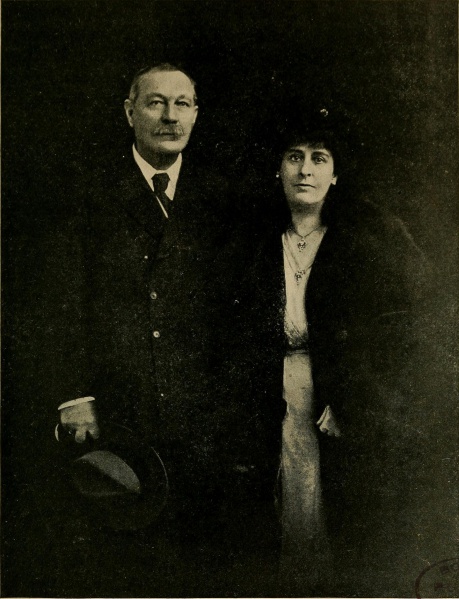 File:Hodder-stoughton-1921-09-02-the-wanderings-of-a-spiritualist-06.jpg