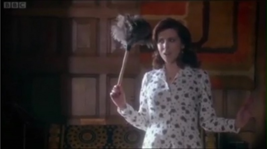 Una (Alice Lowe)