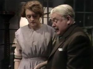Elsie Wright (Linda Searle) and Bradford Argus reporter (Fred Gaunt)
