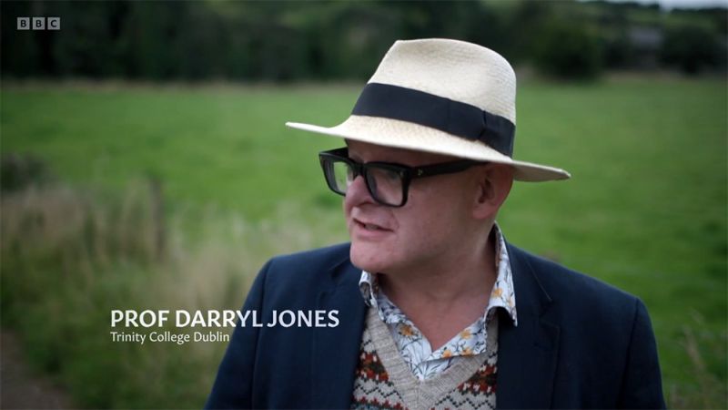 File:2023-killing-sherlock-e02-prof-darryl-jones.jpg