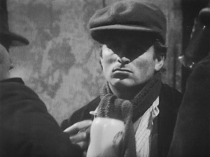 Royden Sharp (Nicholas Hobbs)