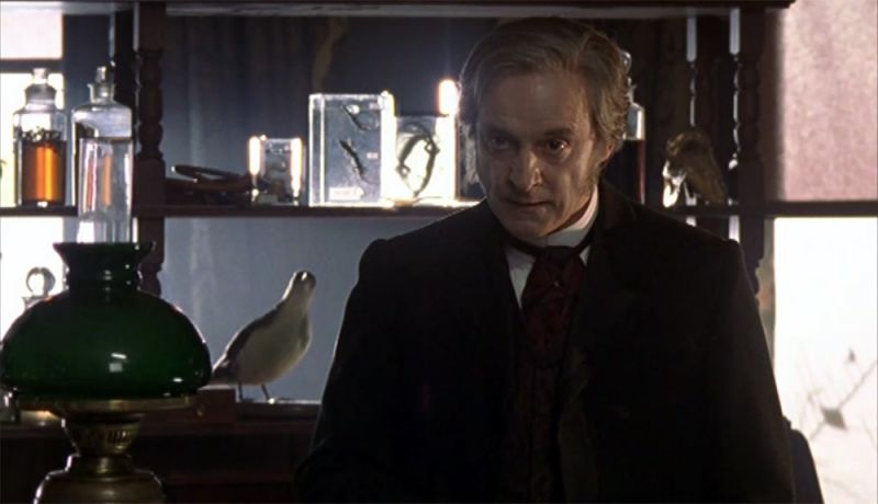File:2001-murder-rooms-the-patient-s-eyes-blythe.jpg