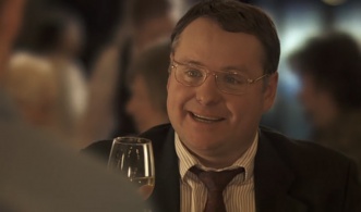 Mike Stamford (David Nellist)