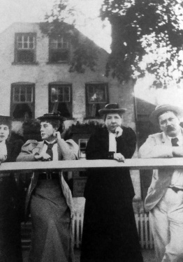 Arthur Conan Doyle with (from left to right) Emily (Nem) Hawkins, Connie and Josephine Hare (Joey) on holiday in Norway (summer 1892).