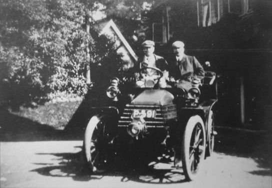 Arthur Conan Doyle and Innes in a car at Undershaw (undated).