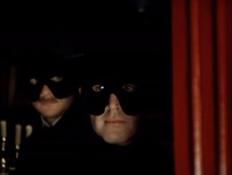 Sherlock Holmes and John Watson as burglars