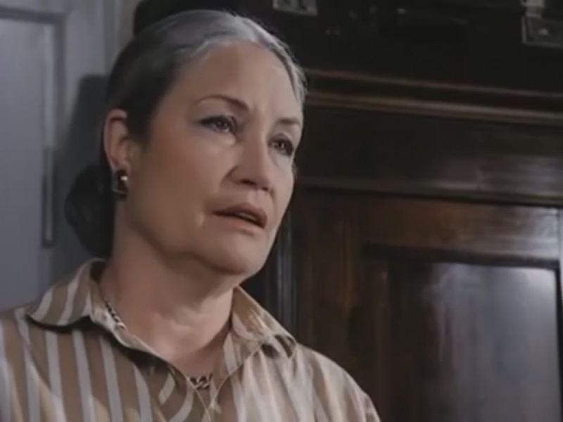 File:1992-sh-sieben-zwerge-S01E04-helene.jpg