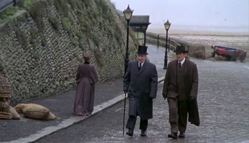 File:2001-murder-rooms-the-photographer-s-chair-bell-and-doyle.jpg