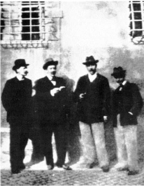 Rome, Italy. From left to right: George Gissing, E. W. Hornung, Arthur Conan Doyle and H. G. Wells (april 1898).