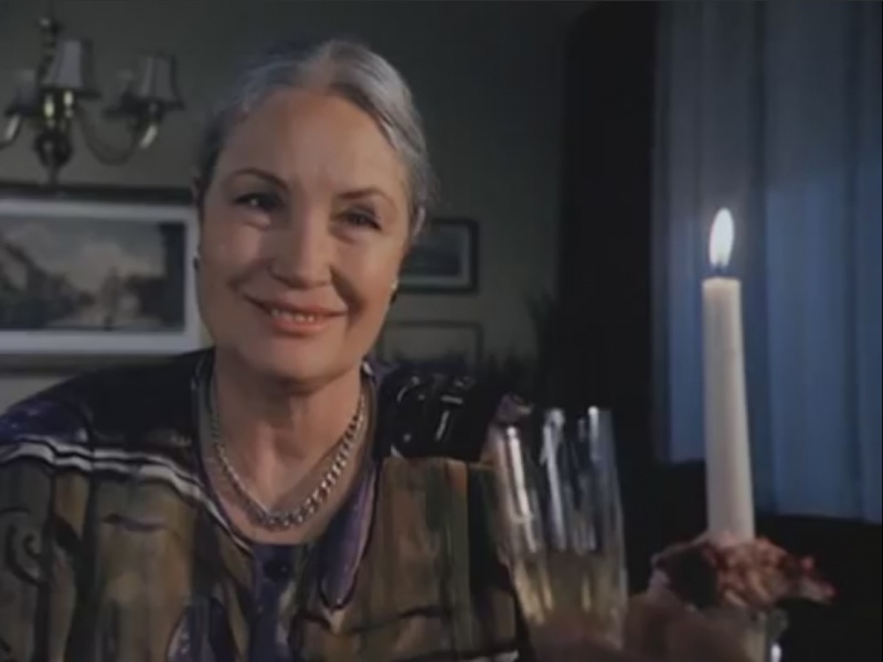 File:1992-sh-sieben-zwerge-S01E01-helene.jpg