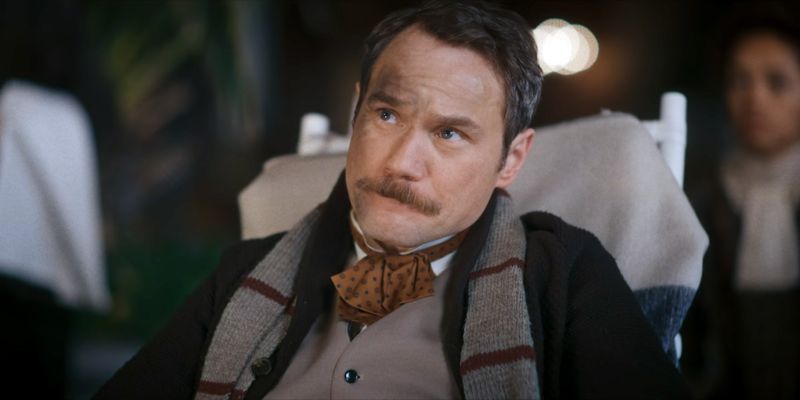 File:2024-winter-palace-s01e01-arthur-conan-doyle.jpg